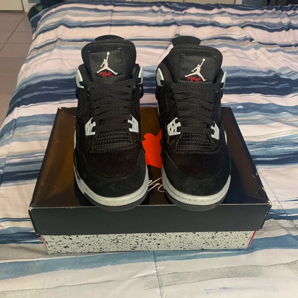 Air Jordan 4 Black Canvas GS SIZE 7